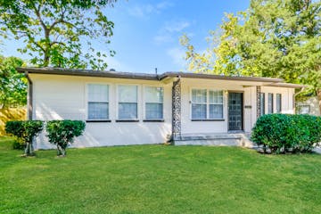 2937 LARRY DR GARLAND, TX 75041